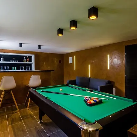 Tesa By Guide Villa *