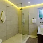Tesa By Guide Villa