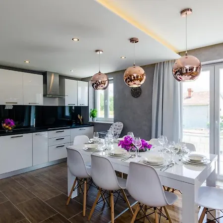 Villa Tesa By Guide Zaton (Dubrovnik-Neretva)